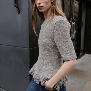 NWT Zara Textured Fringe Hem Short Sleeve Sweater In Gray - S